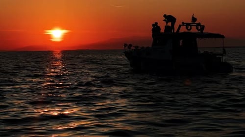 The Boat And People Silhouette In Sea In Sunset 5