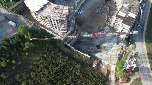 Construcción y grúa de torre