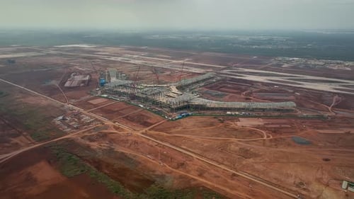 Zumbido de la construcción del aeropuerto de Long Thanh en Vietnam que destaca el progreso y la escala