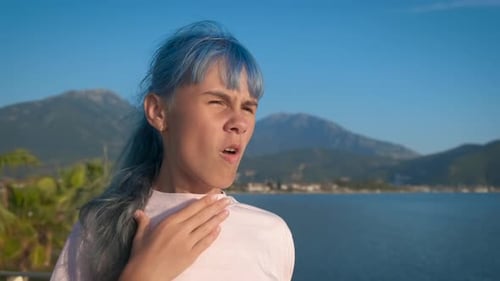 Asthmaanfall bei einem Mädchen