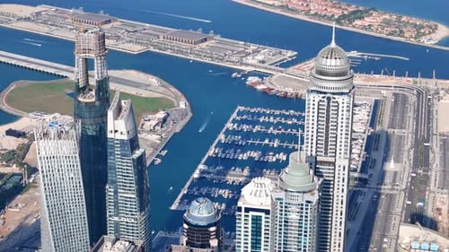Dubai Marina.