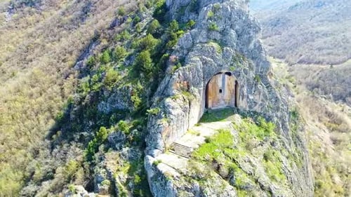 Vue aérienne de la tombe de Kings Rock
