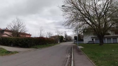 Lovoleto, Granarolo, Bologne, paysages ruraux italiens. Prise de vue avec une caméra animée Hyperloop
.