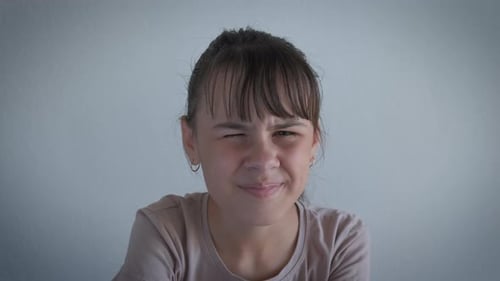 Teen Feeling Troubles with Vision