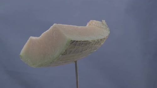 Melone, rotierend, mit Schlaufe auf blauem Bildschirm, für Chroma Key