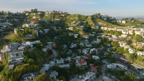 Exploring Los Angeles neighborhoods before the wildfires hit