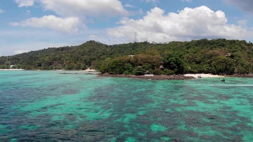 Phi Phi Snorkeling Spot Tour Turquoise Water Corals Islands Boats Sky