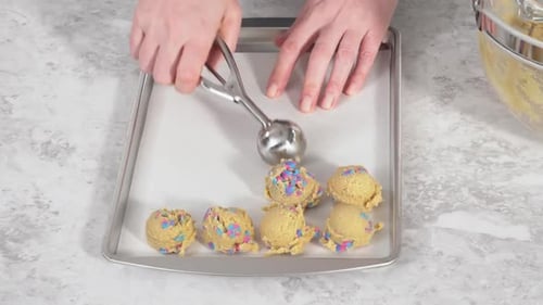 Time Lapse Scooping Cookie Dough with a Dough Scoop to Bake Unicorn Chocolate Chip Cookies