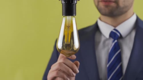 Ideen generieren, die Idee ans Licht bringen. Eureka.