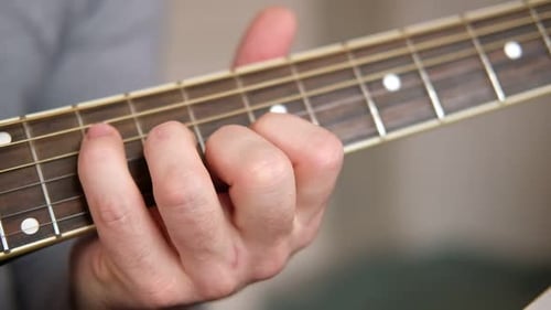 Gitarre spielen