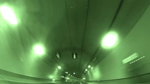 Fahren in einem Tunnel