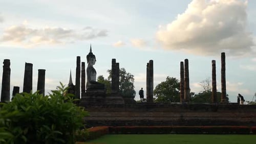 SUKHOTHAI OLD BUDDISM at SUKHOTHAI HISTORICAL PARK
SUKHOTHAI PROVINCE, THAILAND
SHOT ON PANASONIC LU
