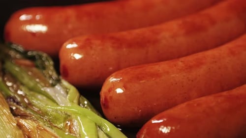 Chef Grill Smoked German Sasuages Tclose Up Frankfurt Bratwursts and Fresh Traditional German