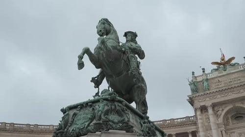 Prince Eugene Rider memorial Statue in front of the impressive Hofburg Imperial Palace in Vienna Aus
