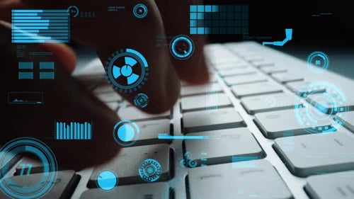 Superposición de interfaz digital futurista sobre escritura con teclado con visualización de datos gráficos y tecnología