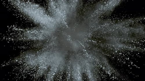 Polvo blanco explotando sobre fondo negro en Super