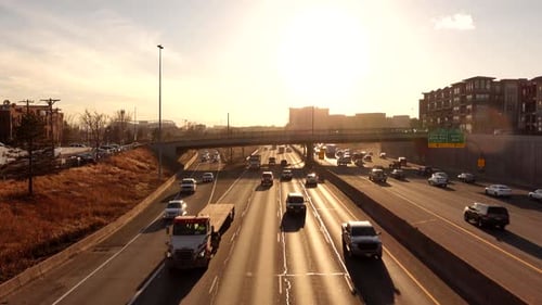 Rush hour traffic on I-25 in Denver, Colorado