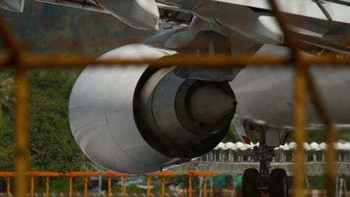 Fahrwerk für Flugzeugmotoren