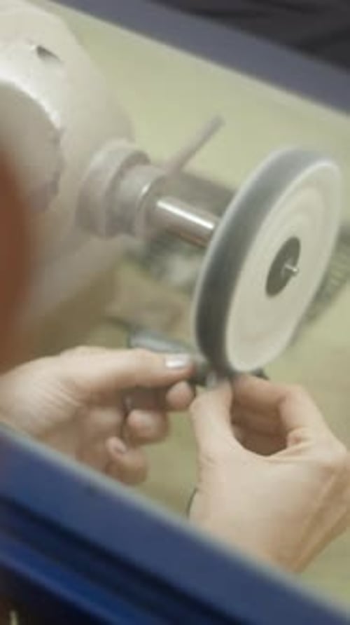 Polishing Jewel In Fully Enclosed Electric Grinding Table Polisher Selective Focus Shot