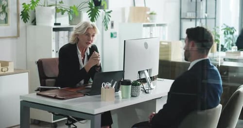 Personalleiter, Personen oder Interview mit Diskussion im Amt für Vakanz, Einstellung oder Feedback