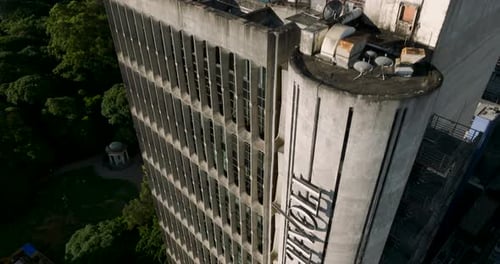 Vista aérea da Avenida Paulista e dos arranha-céus, Brasil.