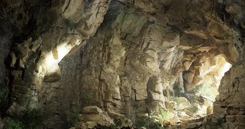 Lichttunnel in einer majestätischen Höhle, umgeben von Felsformationen