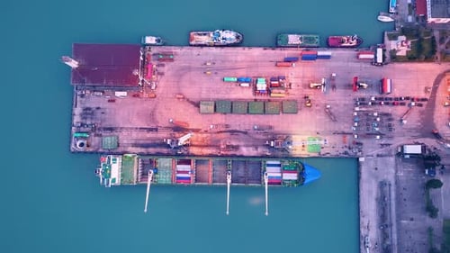 crane port ship