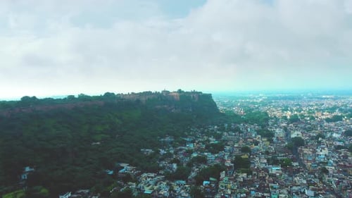 Forte e cidade de Gwalior, Drone aéreo baleado