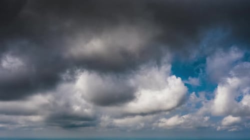 Dynamic Time Lapse of Dark and Light Clouds