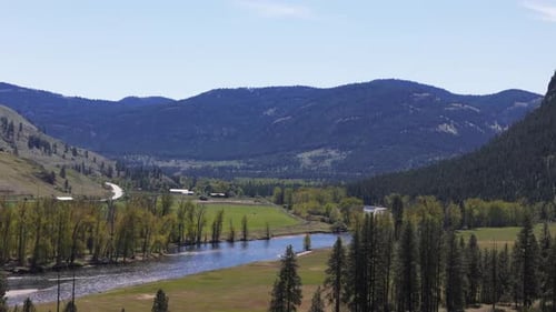 Descubra a beleza da Highway 3 em West Kootenays