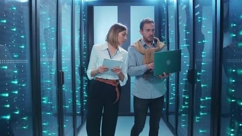 Teamwork in the Data Center Dedicated Professionals Managing Complex Technology Operations
