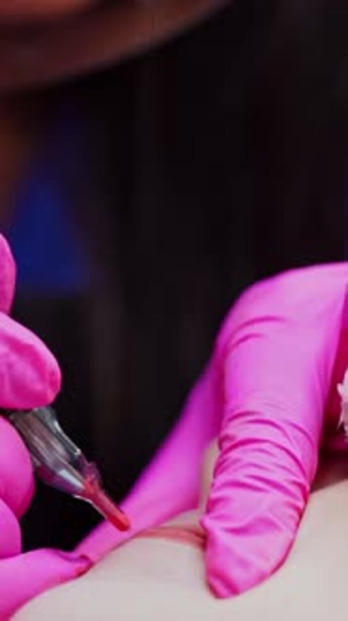 Cosmetology procedure on lips.