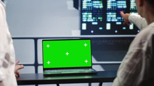 Chroma Key Laptop Servers Fixing