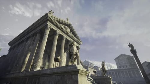 Ancienne grande structure avec des piliers imposants et des statues patinées