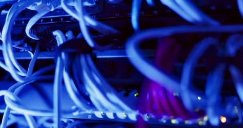 Computertechnik, Rechenzentrum und Serverraum für Netzwerkinfrastruktur