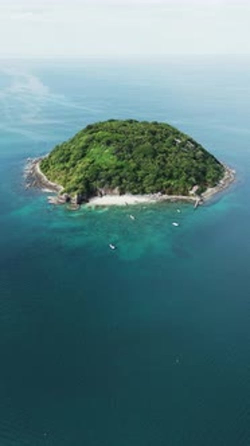 Coral Island In Mexico, Guayabitos Nayarit. Vertical Video