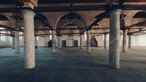 Konya Alaeddin Moschee, Innenaufnahme der Moschee. eines der ältesten Werke der anatolischen Seldschuken. 4K