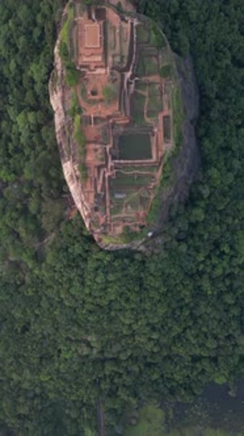 Vue aérienne de la forteresse de Sigiriya Lion Rock, Sri Lanka