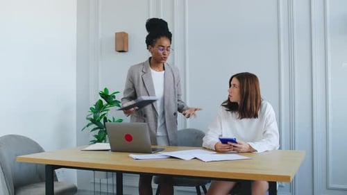 Girl Boss Scolds Her Assistant for Bad Work Modern Office Meetings Involve Professionals