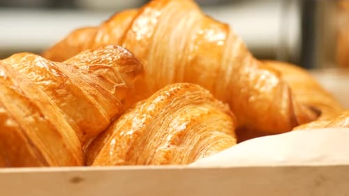 Delicious Golden Croissants Baked to Perfection