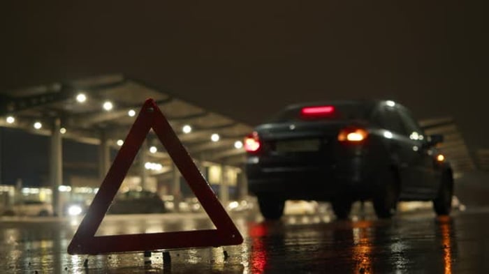 Reflective Triangle Signals Emergency in Rainy City Official Traffic ...