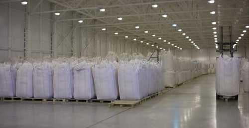 Modern Warehouses in Todays Economy Use Bulk Bags for Their Highly Efficient Storage Solutions
