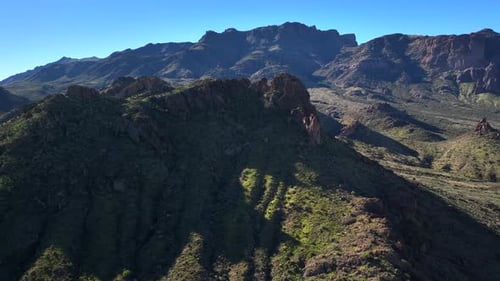 Vue aérienne de Superstition Mountain, États-Unis.