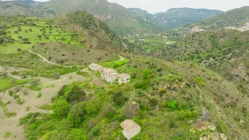 Abandoned Old Houses In Calabria Green Pastoral Hills