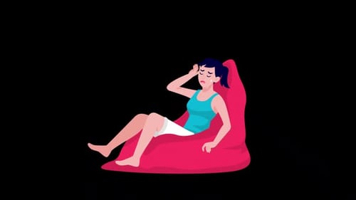 Une femme transpirant à cause de la chaleur est assise sur le canapé Alpha Channel
