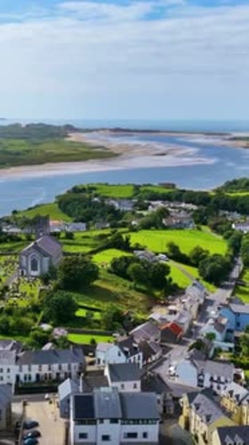 Vue verticale du paysage urbain de Ballyshannon, Irlande