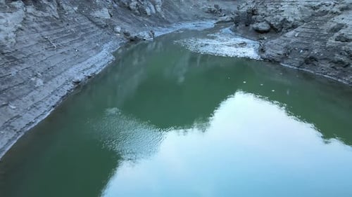 pollution lake dry