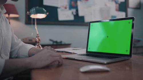Laptop Green Screen Wide Camera