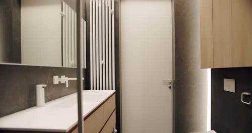 Modern Bathroom with Simplicity Design