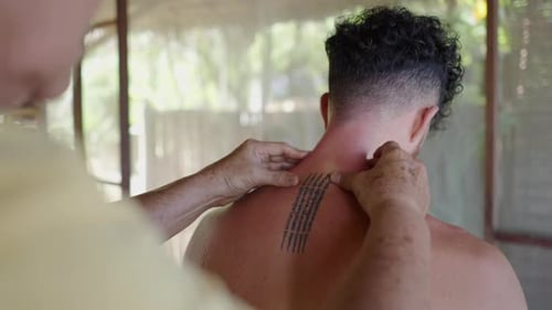 Unrecognizable Man Gets Bodycare Treatment at the Spa